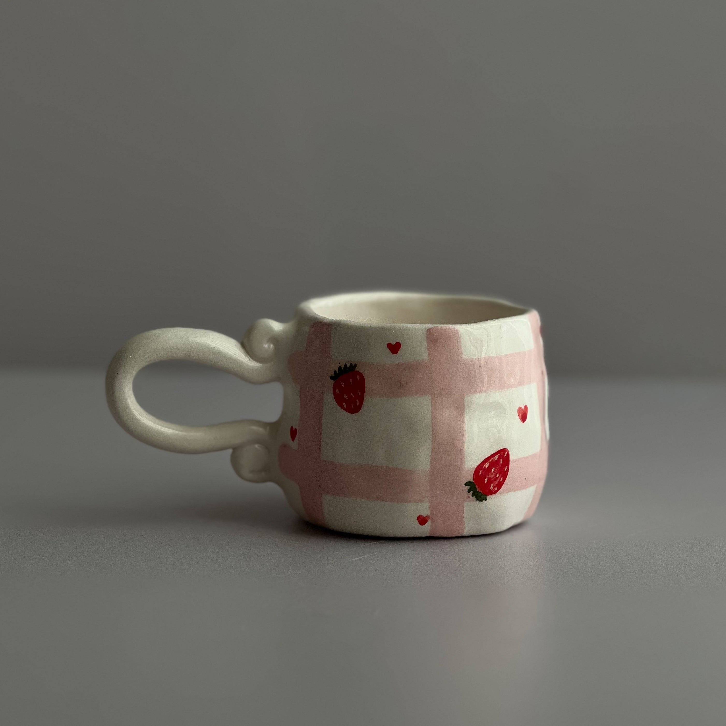 Strawberries Love Mug