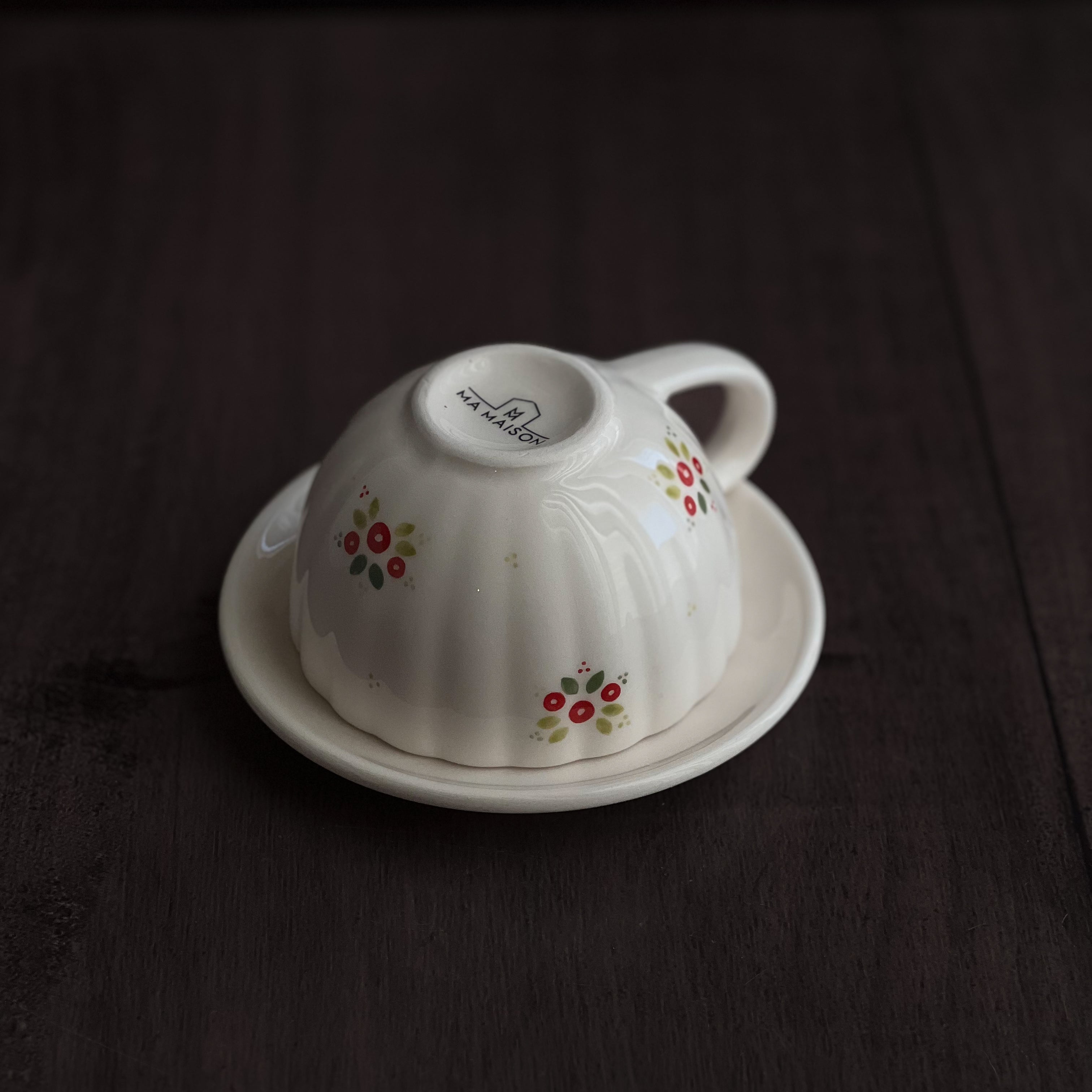 Red Roses Latte Cup